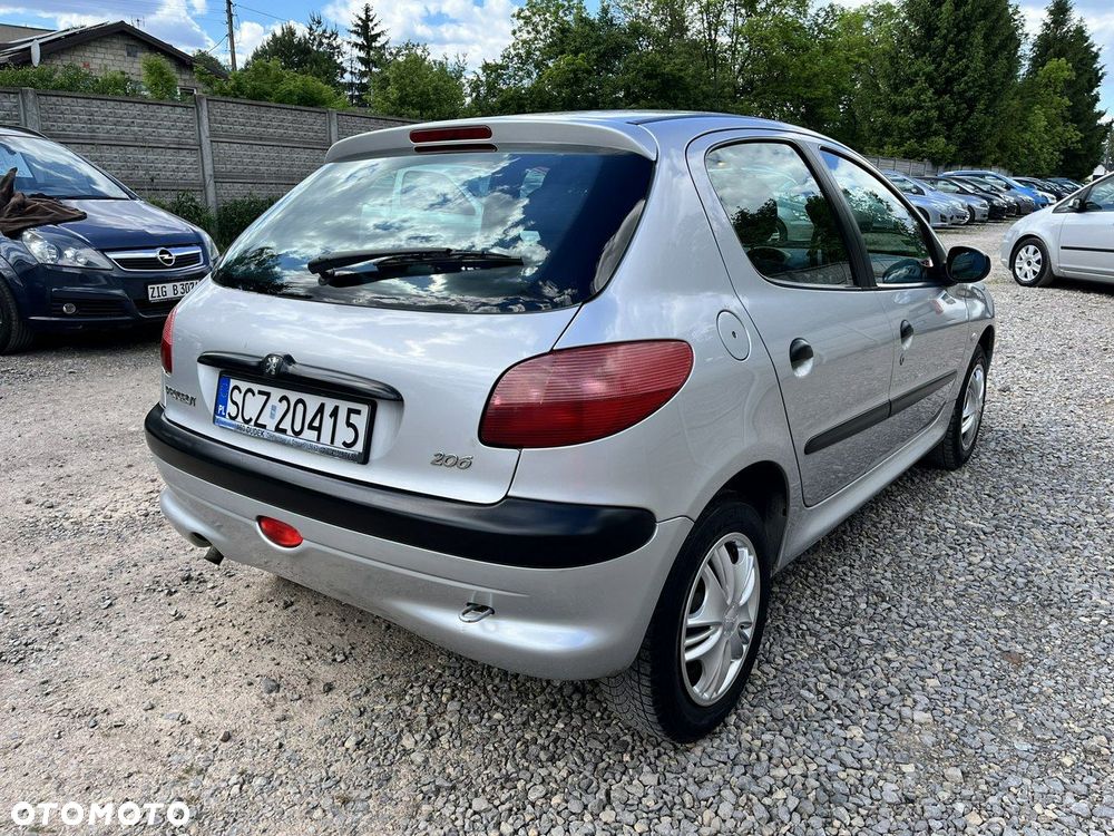 Peugeot 206 - 3