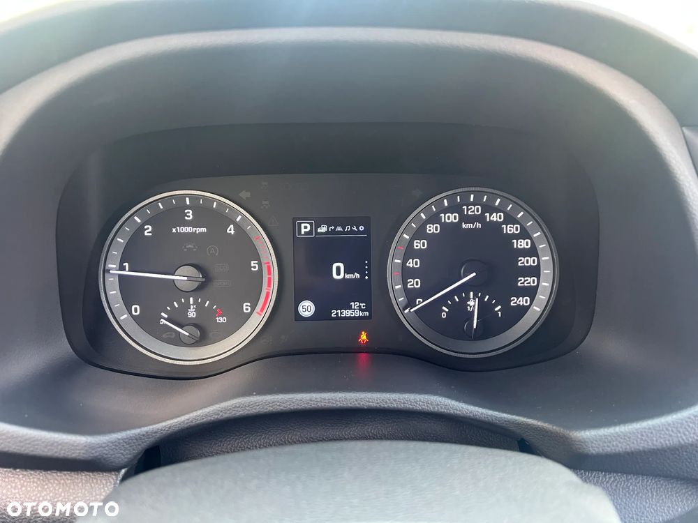 Hyundai Tucson 1.7 CRDI BlueDrive Comfort 2WD DCT - 11