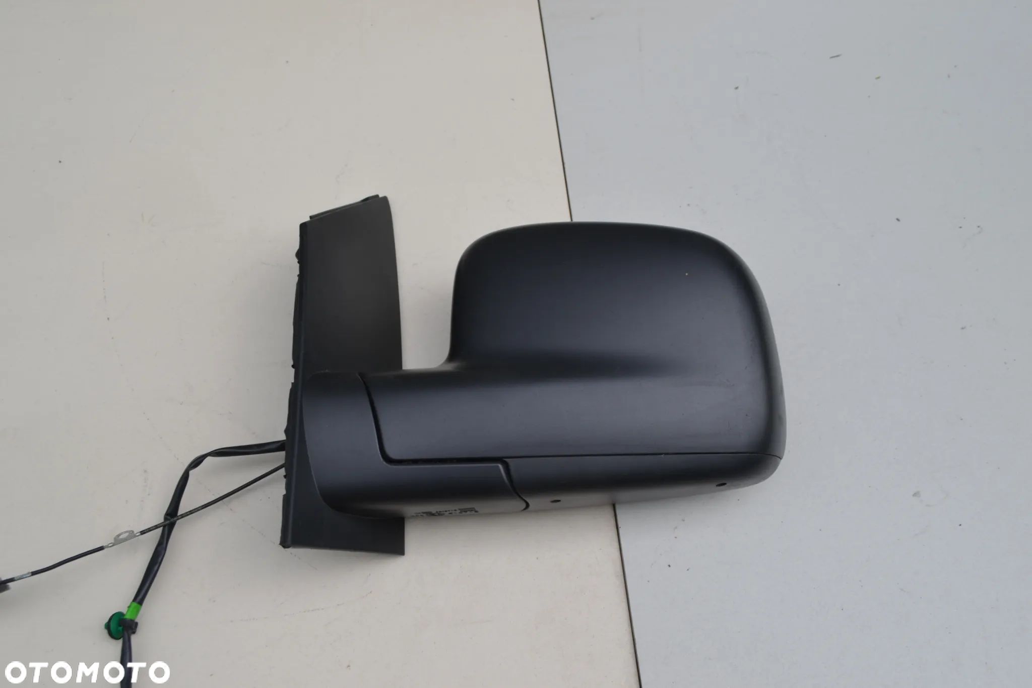 VW CADDY LIFT LUSTERKO ELEKTRYCZNE LEWE ANTENA 5+1 PIN 2K5857501DD - 1