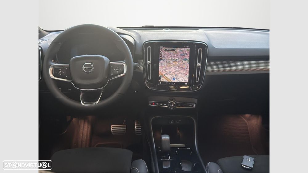 Volvo XC 40 Recharge Pro - 16