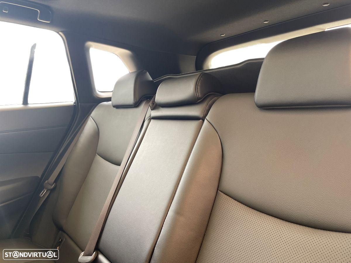 Toyota Corolla Cross 2.0 Hybrid Luxury - 11