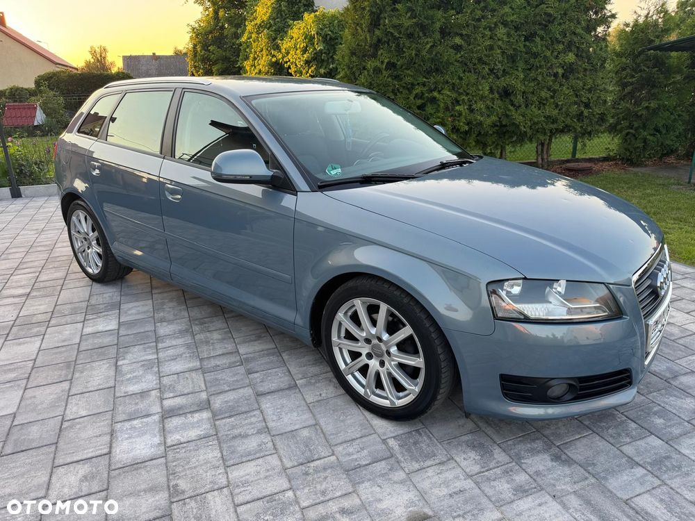 Audi A3 Sportback 1.8 TFSI Attraction - 1
