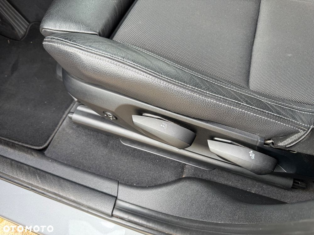 BMW X3 xDrive20d - 21