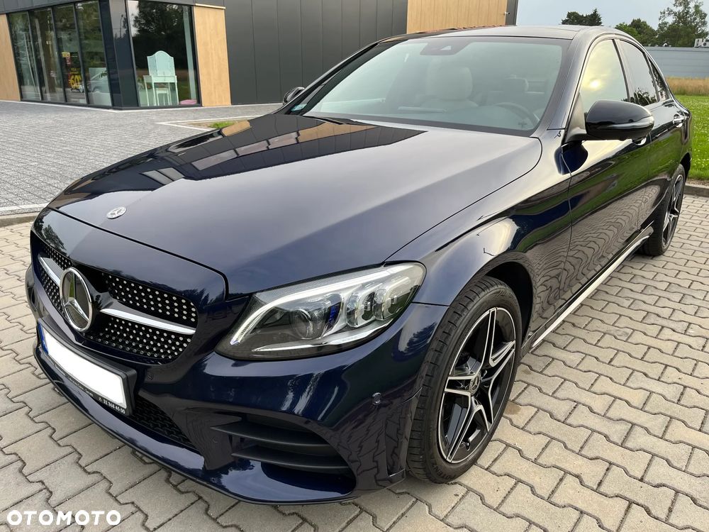 Mercedes-Benz Klasa C 200 4MATIC 9G-TRONIC - 9