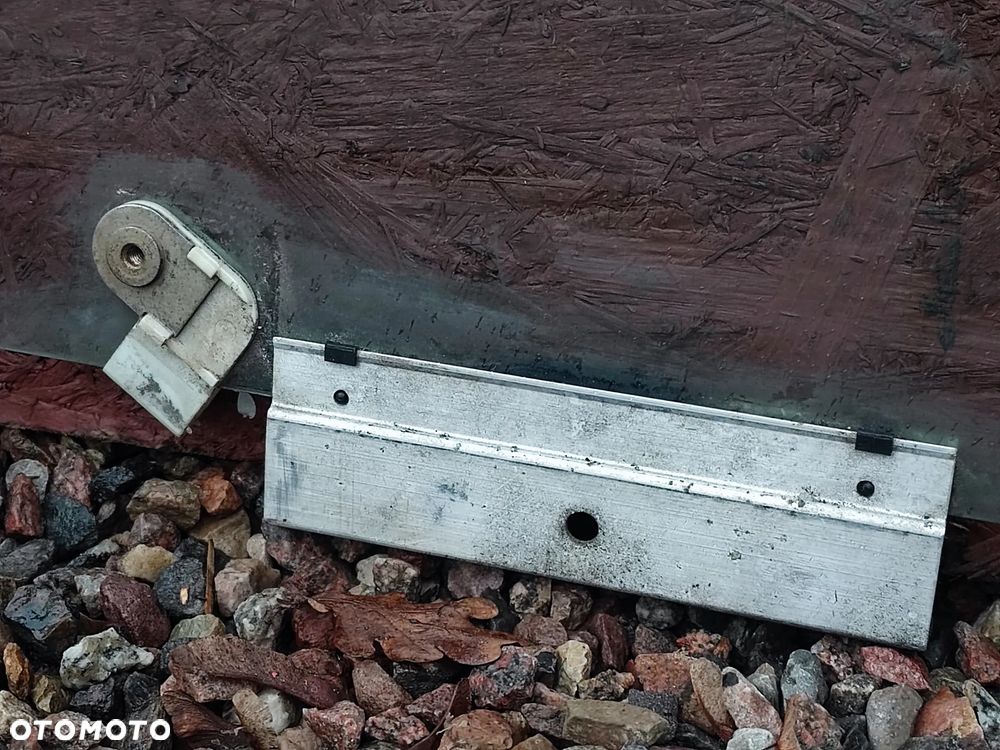 BMW E36 COUPE / CABRIO ORYGINALNE SZYBY BOCZNE ( DRZWI ) LEWA / PRAWA W BDB STANIE O NR. 1 977 514 / 8 201 041 OEM - 9