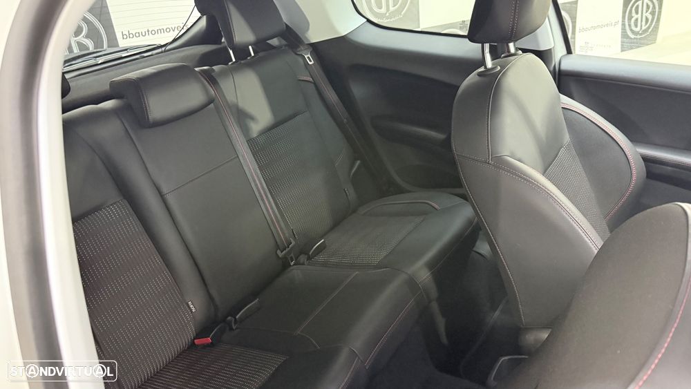 Peugeot 208 1.2 PureTech GT Line - 10