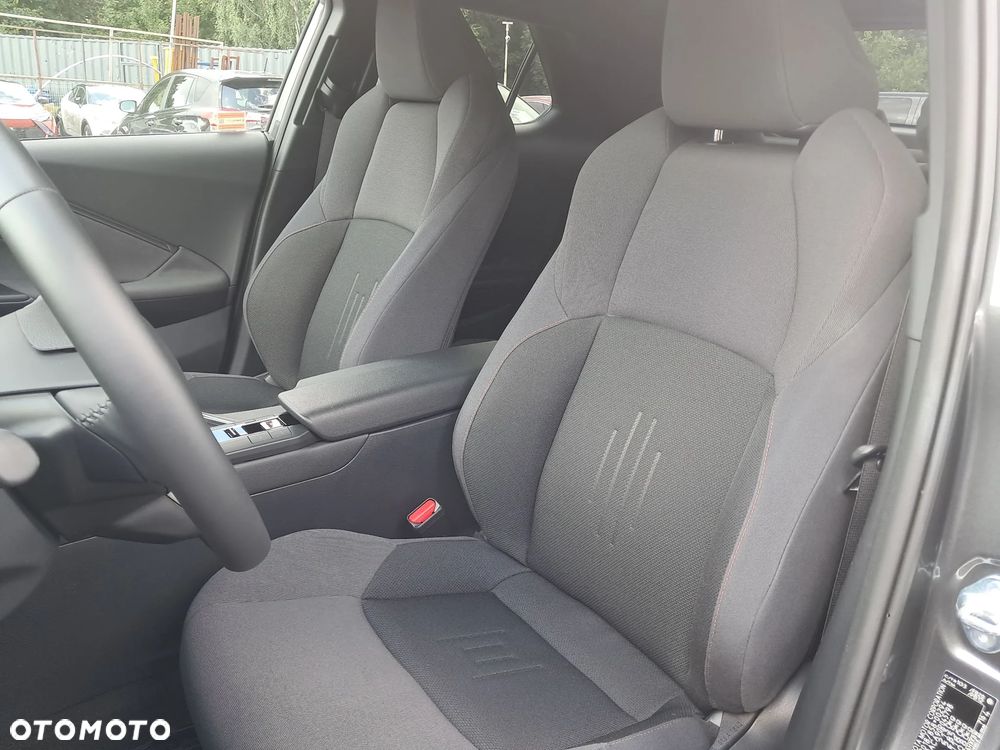 Toyota C-HR 2.0 PHEV Dynamic Force Style - 11