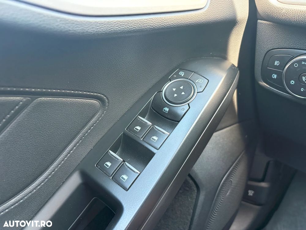 Ford Focus 1.0 EcoBoost Trend Edition - 17