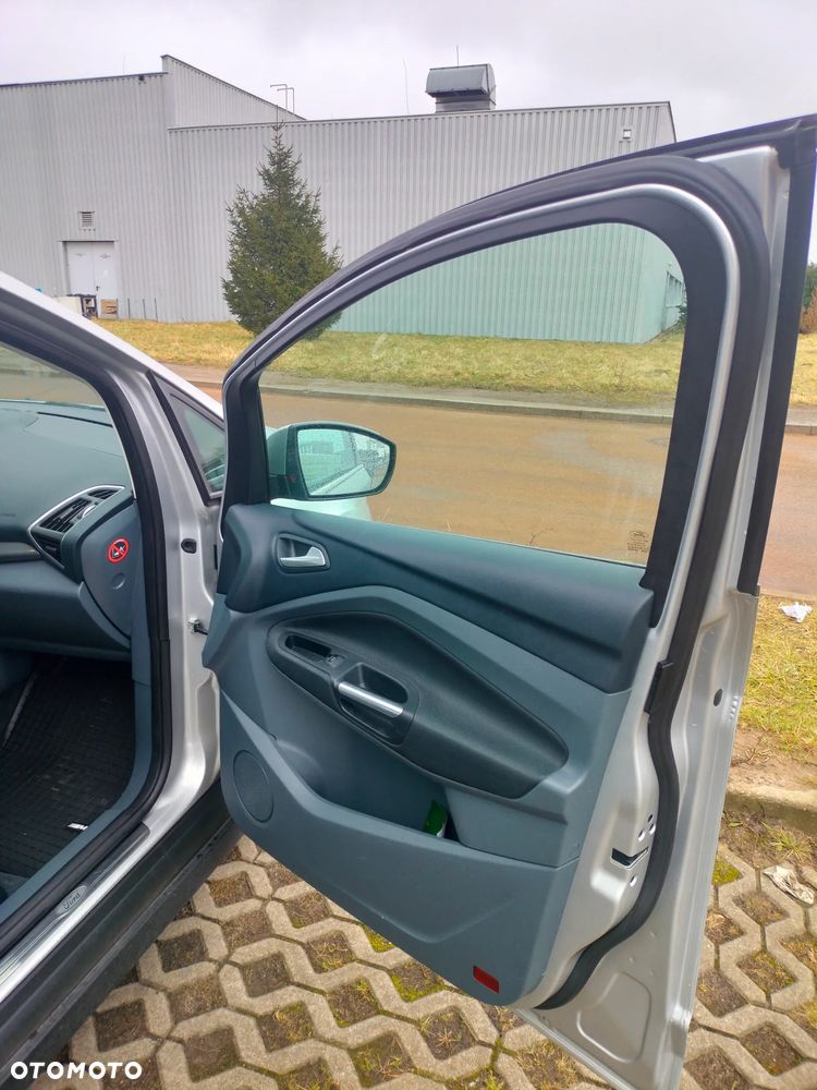 Ford C-MAX 2.0 TDCi Trend MPS6 - 9