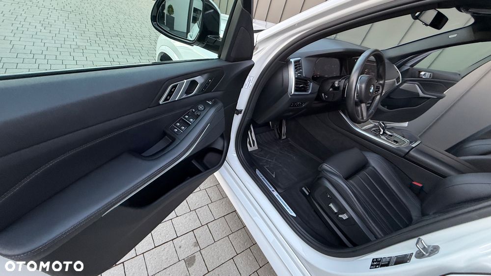 BMW X5 xDrive30d sport - 35