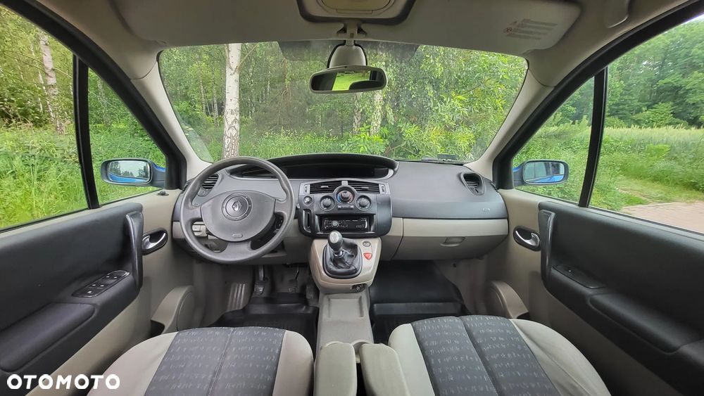 Renault Scenic - 12