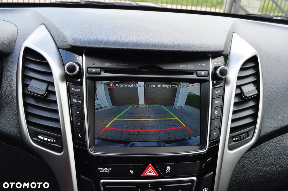 Hyundai i30 1.4 Fifa World Cup Edition - 12