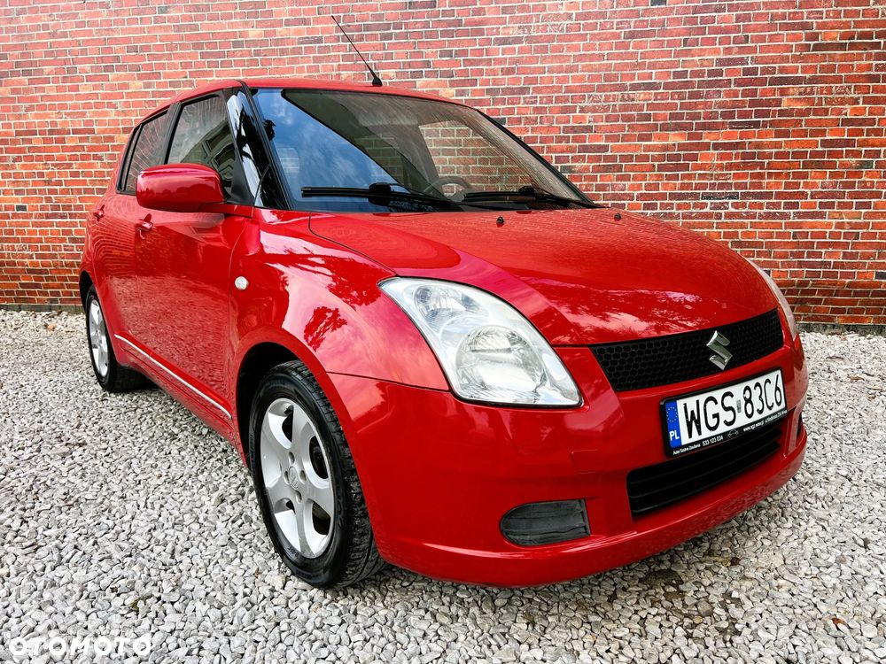 Suzuki Swift - 3