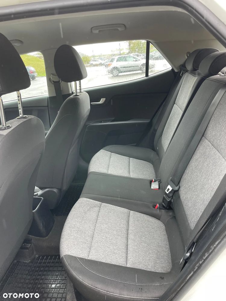 Kia Stonic 1.0 T-GDI L - 12