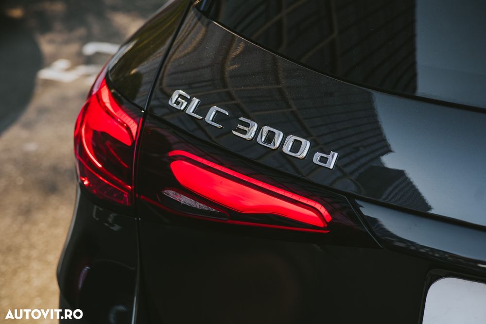 Mercedes-Benz GLC 300 d 4Matic 9G-TRONIC Edition AMG Line - 26