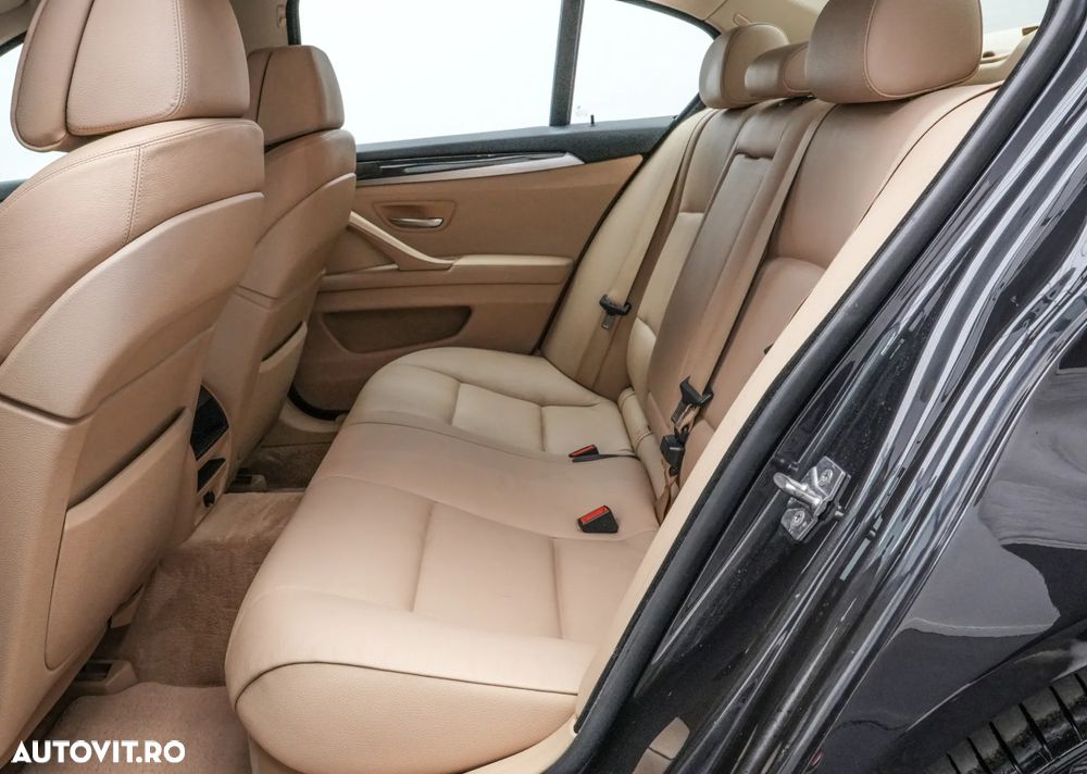 BMW Seria 5 520d Sport-Aut. BluePerformance - 16