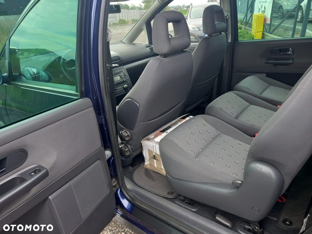 Volkswagen Sharan 1.8 5V Turbo Trendline - 8