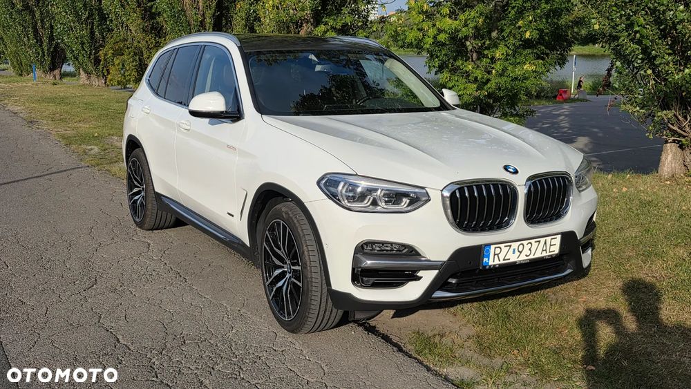 BMW X3 xDrive20d Luxury Line - 1