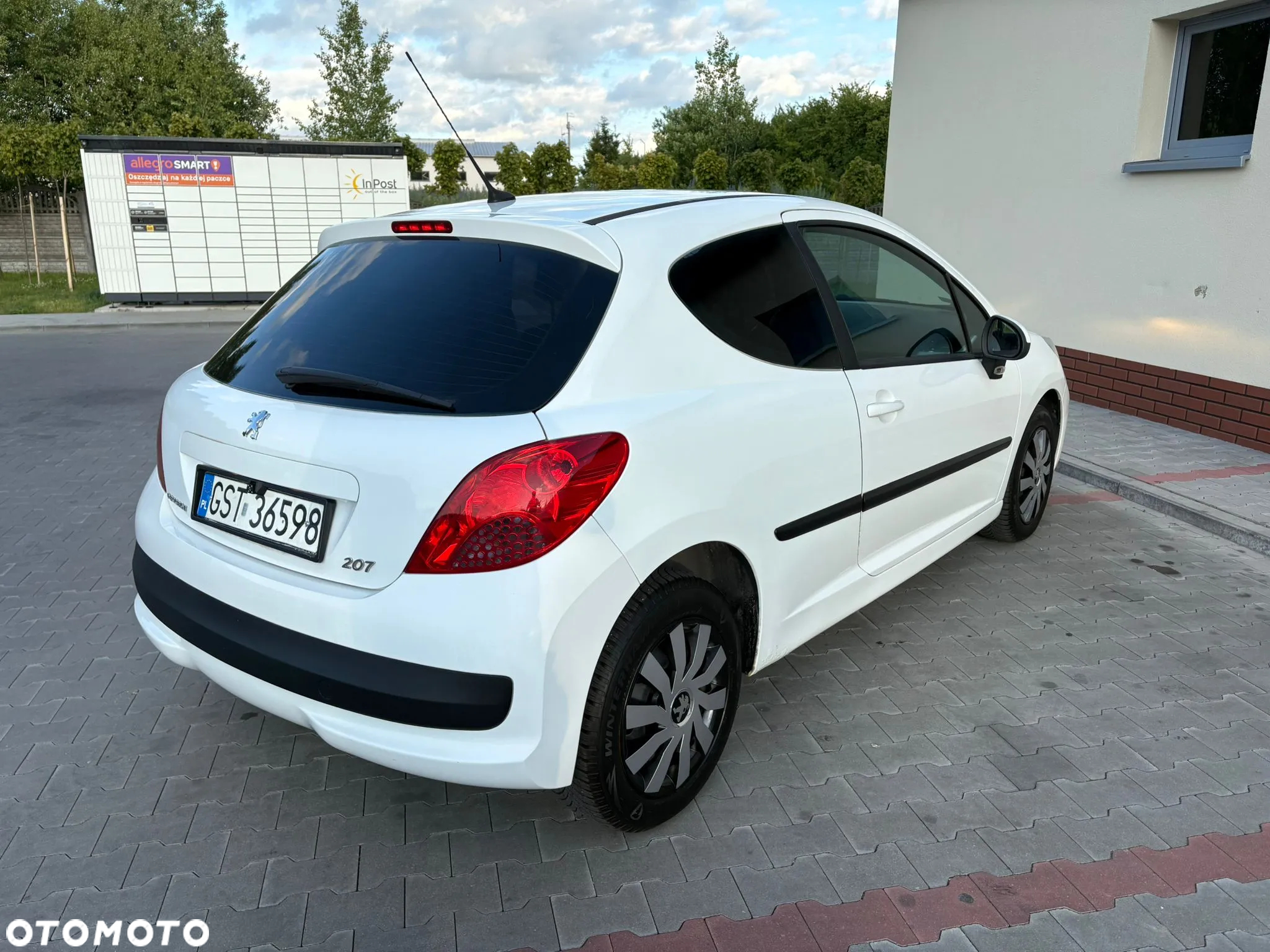 Peugeot 207 1.4 HDi Trendy - 14