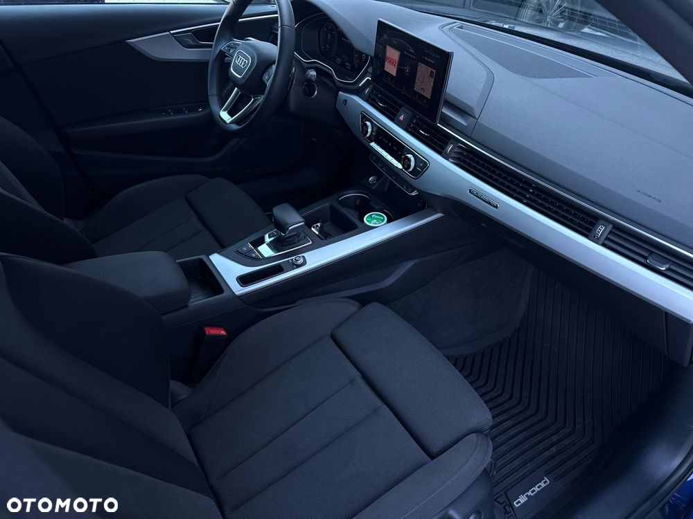 Audi A4 Allroad - 27