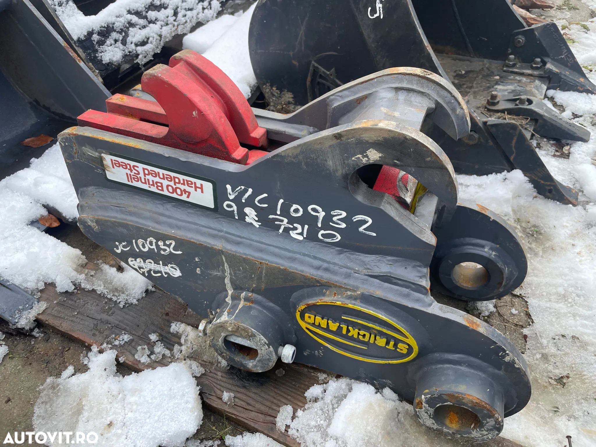 Sistem Strickland Rapid Automat De Prindere Cupe Pentru Excavatoare cu bolt de 45mm - 1