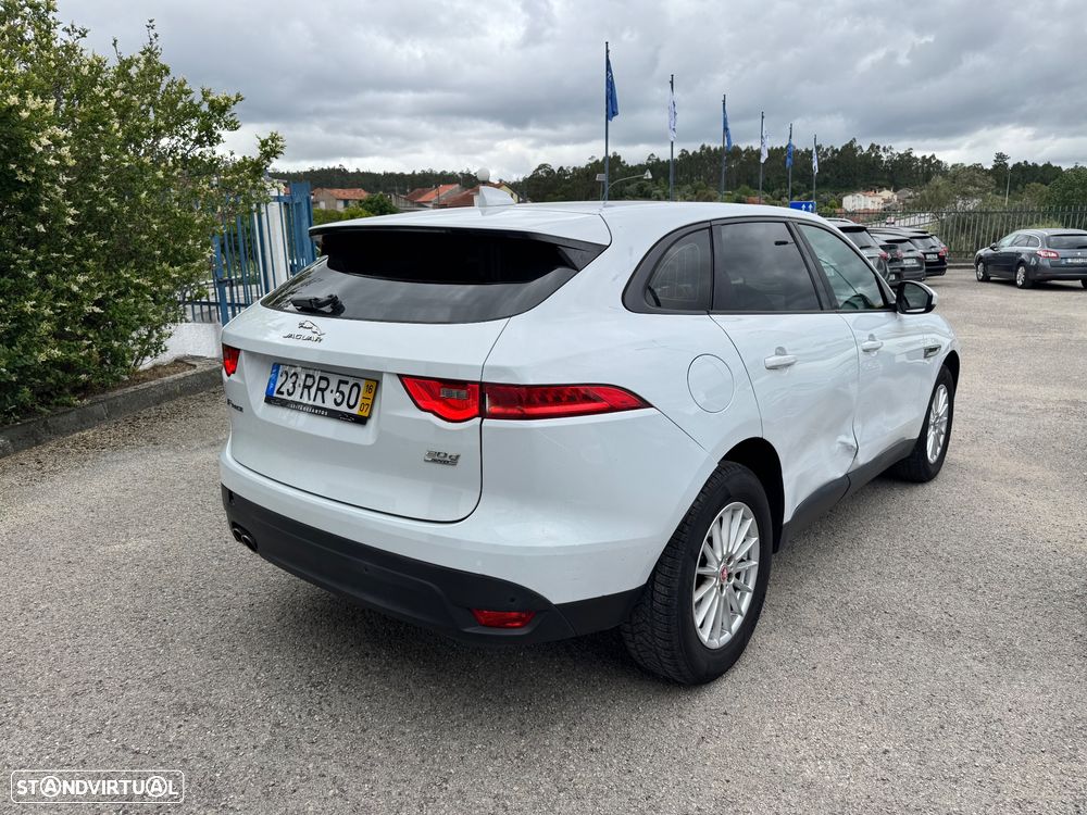 Jaguar F-Pace 2.0 i4D Pure - 7
