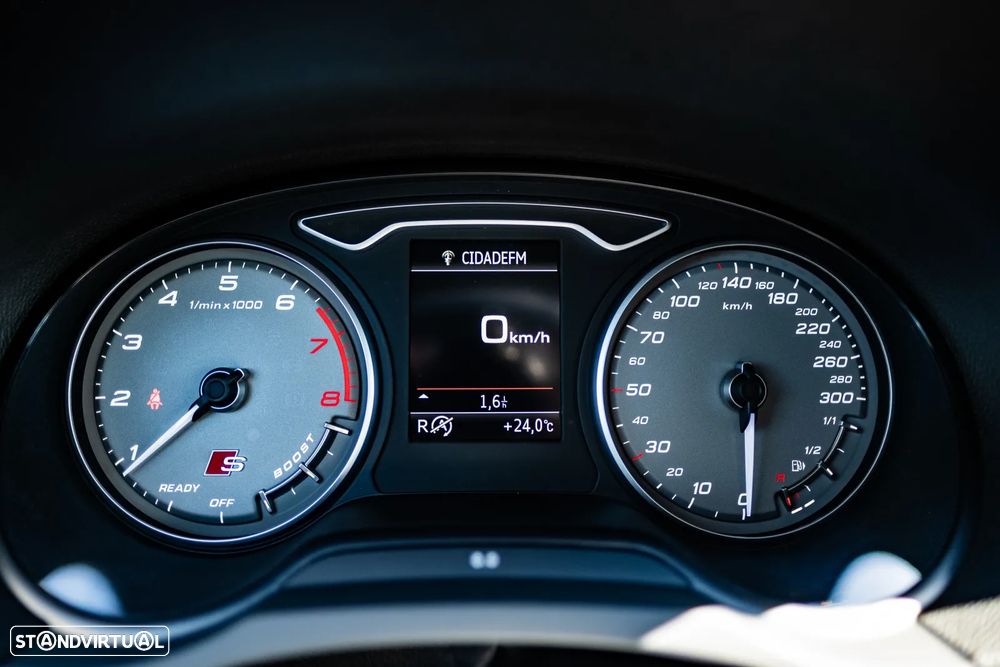 Audi S3 Sportback 2.0 TFSi quattro S tronic - 32