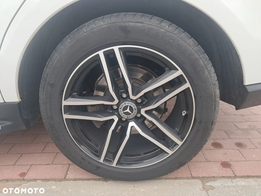 Mercedes-Benz ML - 39