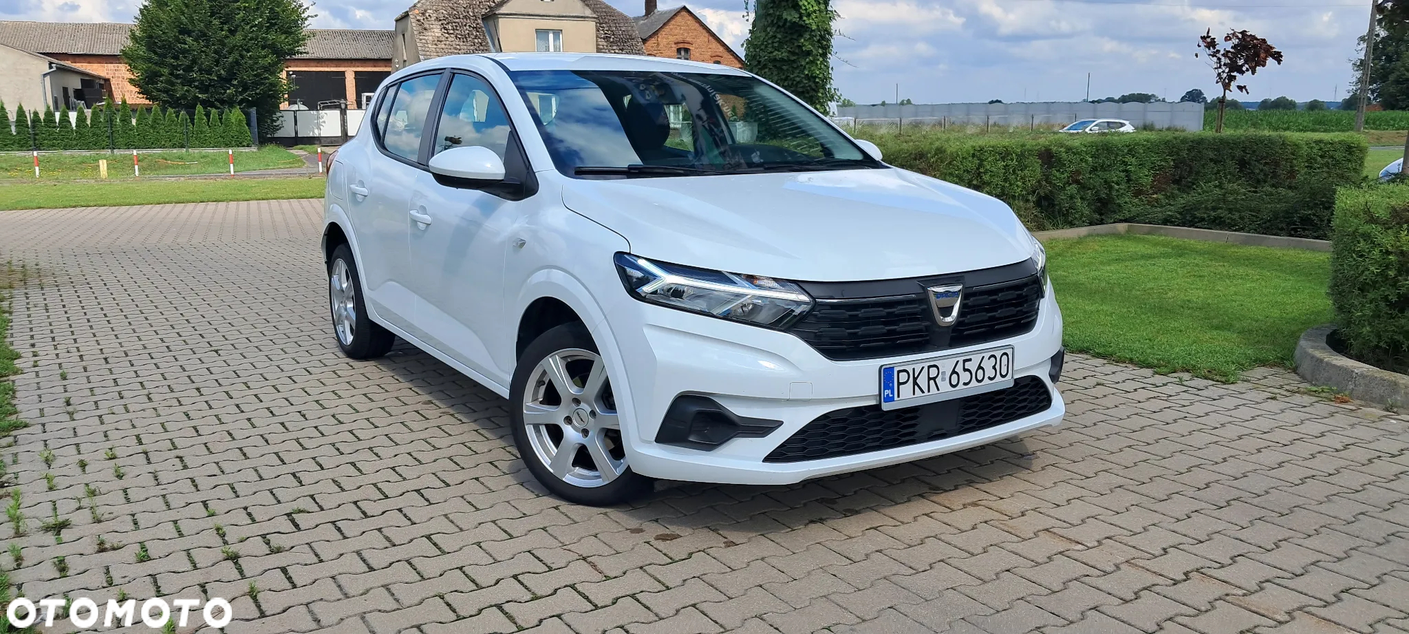 Dacia Sandero SCe 65 Essential - 2