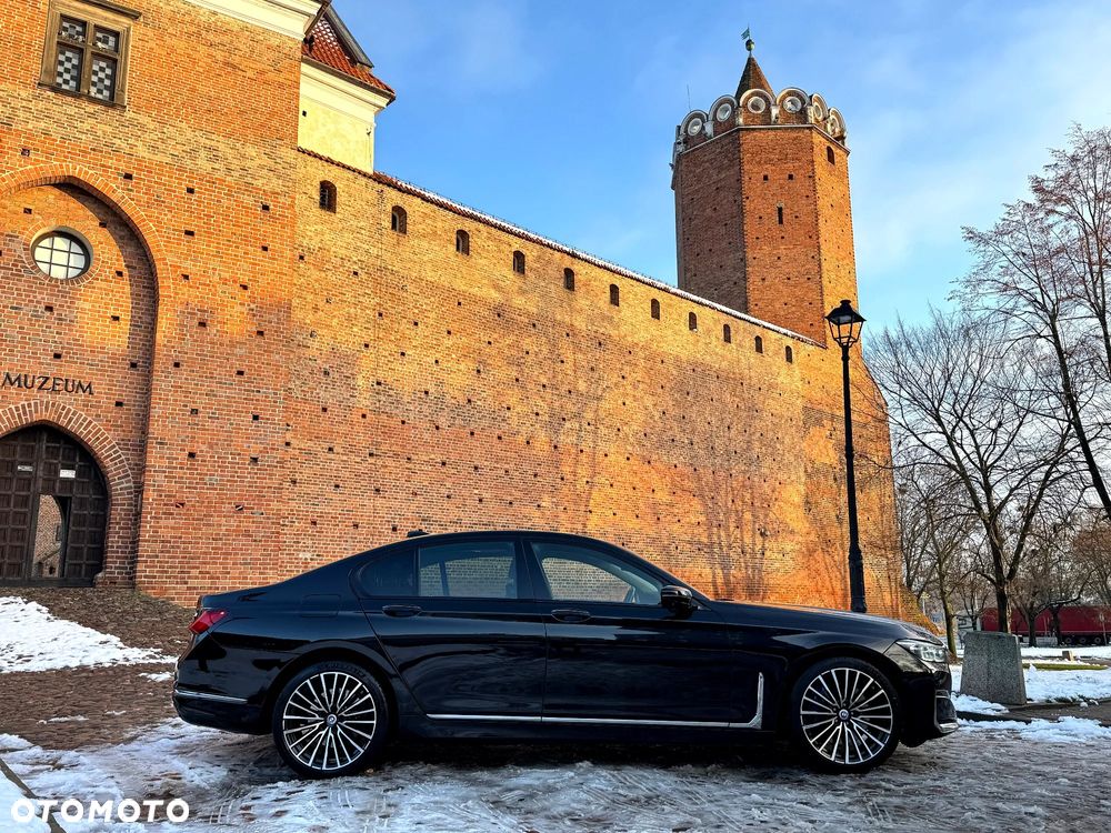 BMW Seria 7 740d xDrive - 3