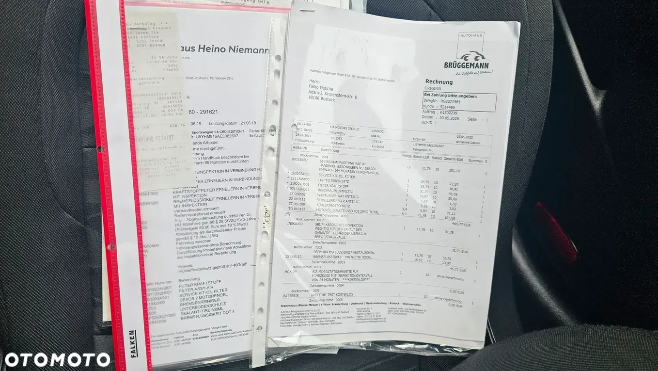 Kia Ceed - 33