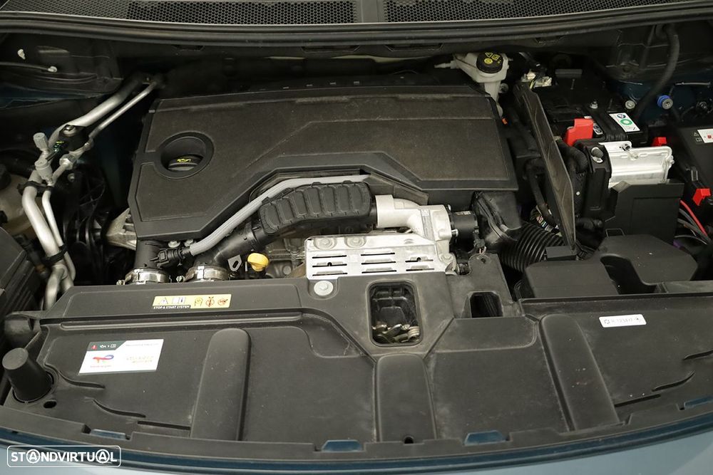 Peugeot 3008 1.2 Hybrid Allure e-DCS6 - 26