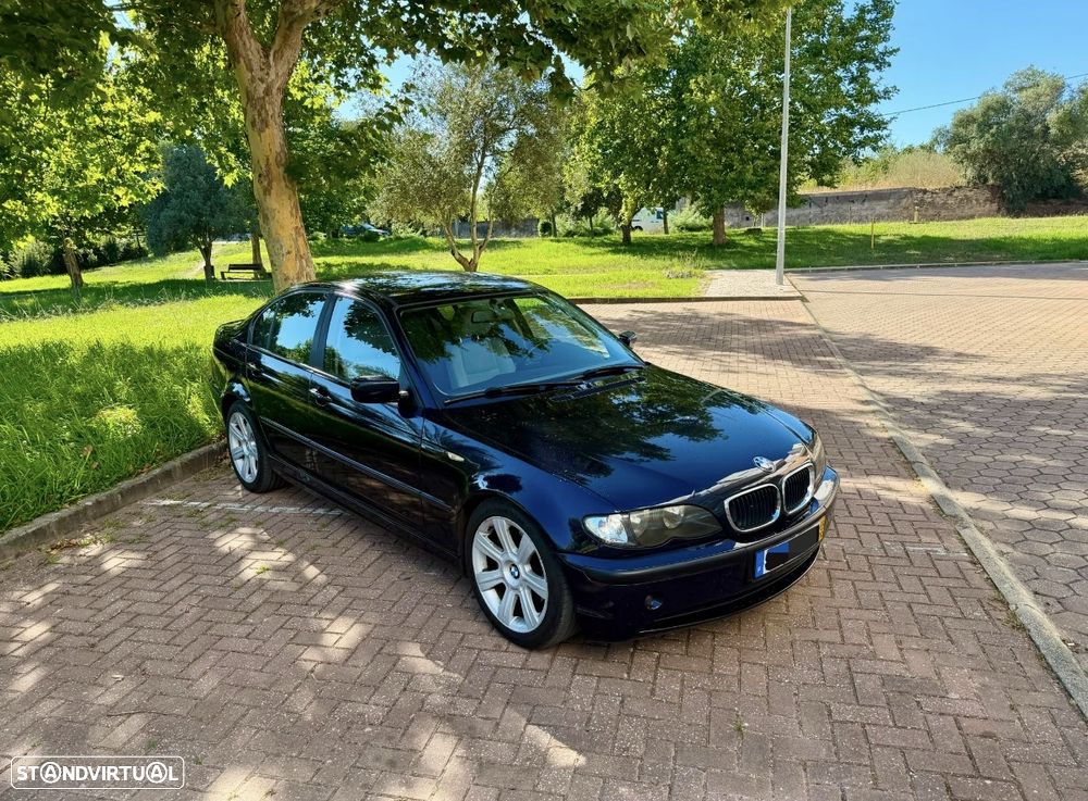 BMW 320 d Navigator - 3