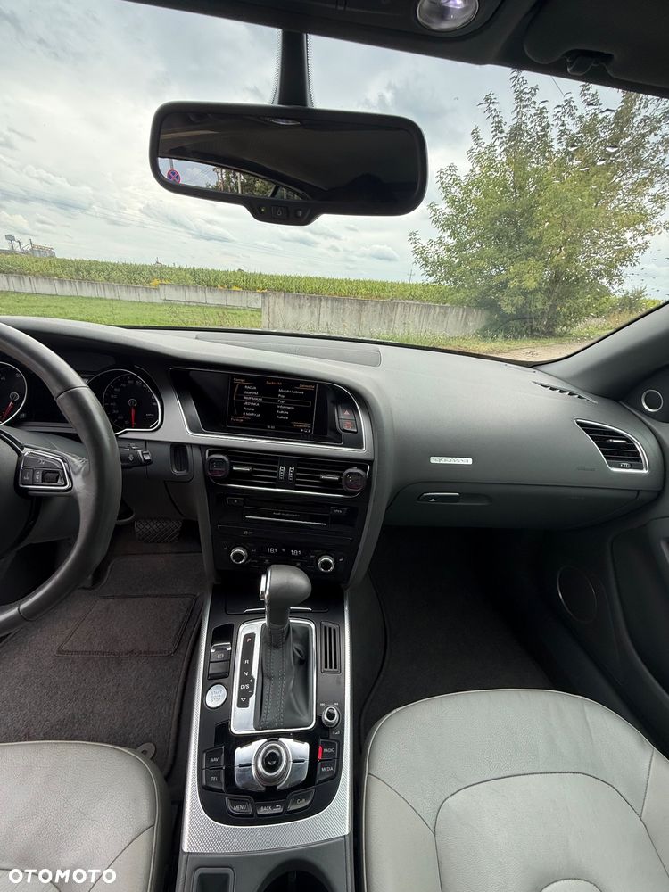 Audi A5 Cabrio - 13