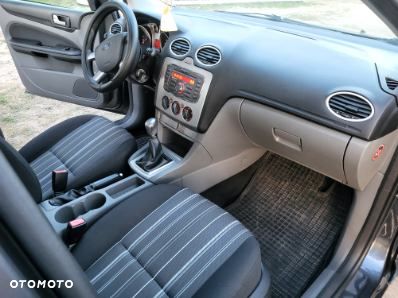 Ford Focus - 26