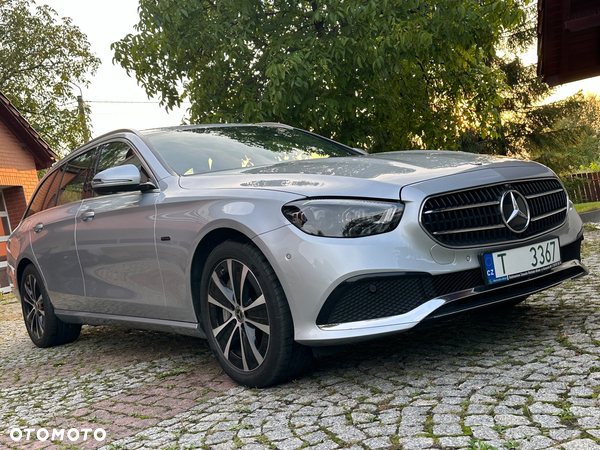 Mercedes-Benz Klasa E 300de T 4Matic 9G-TRONIC