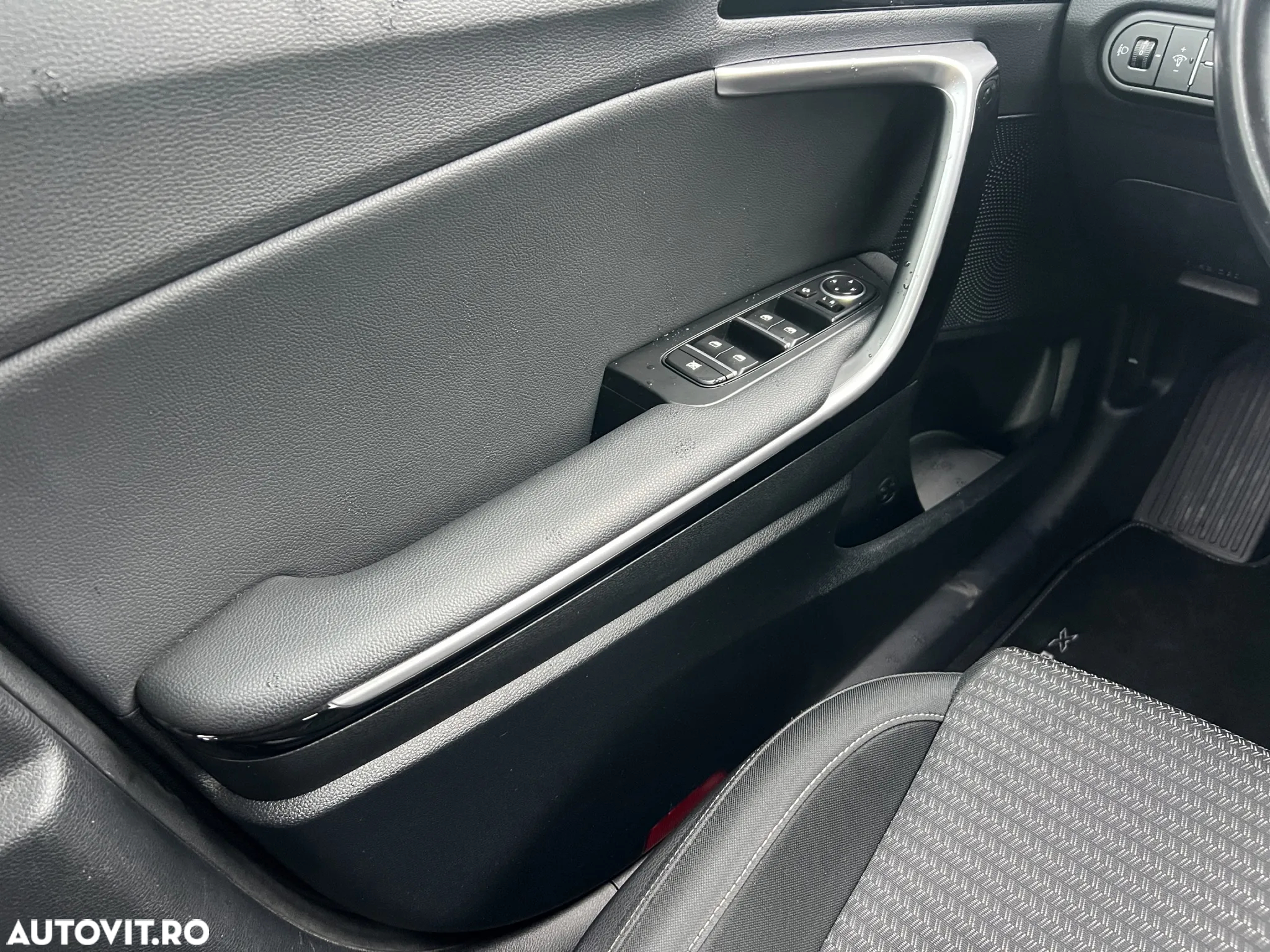 Kia XCeed 1.6 GDI DCT6 OPF Plug-in-Hybrid SPIRIT - 15