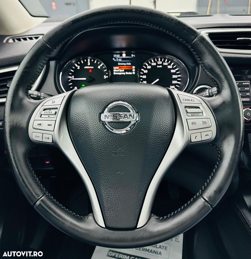 Nissan Qashqai 1.5 DCI TEKNA - 35