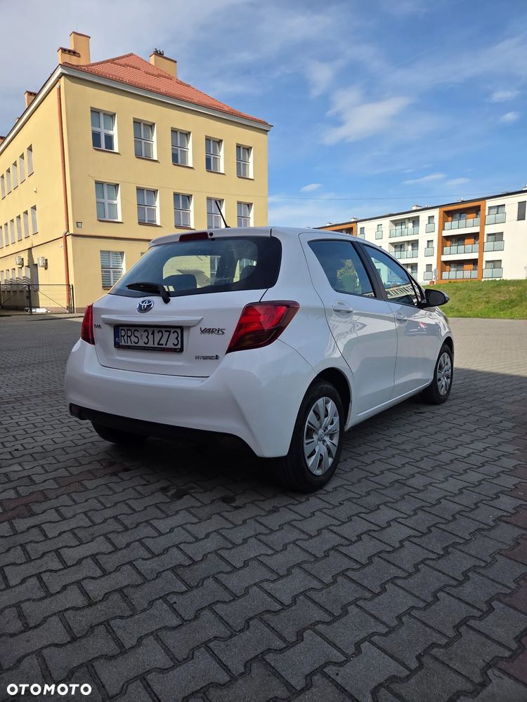 Toyota Yaris 1.5 VVT-i Comfort - 3