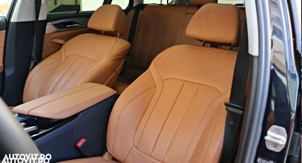 BMW Seria 5 520d Aut. Luxury Line - 13