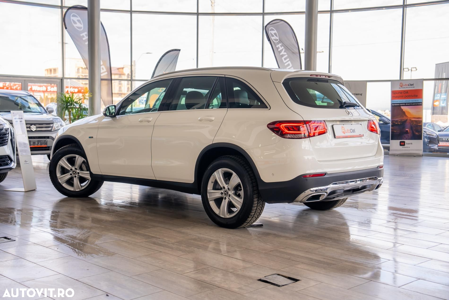 Mercedes-Benz GLC 300 de 4Matic 9G-TRONIC - 3