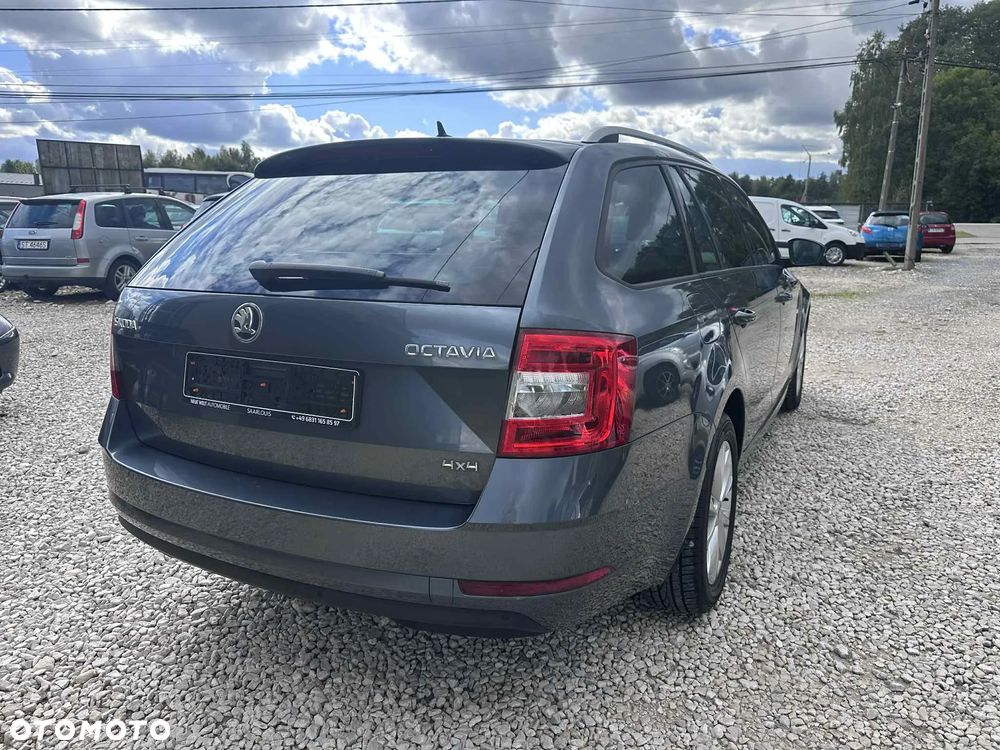 Skoda Octavia 2.0 TDI 4x4 Style DSG - 12