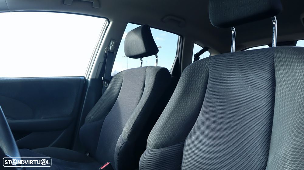 Honda Jazz 1.3 IMA i-VTEC Comfort - 23