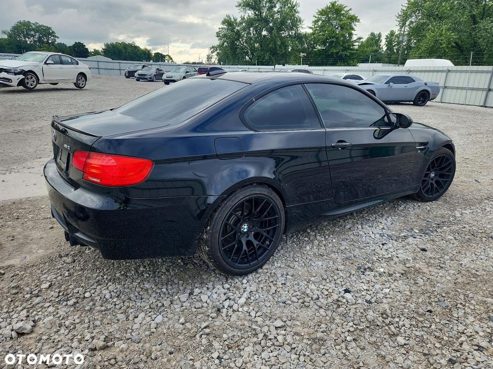 BMW M3 Standard - 4