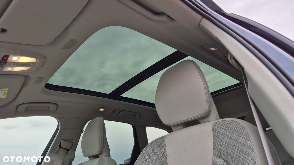 Volvo XC 60 T6 Plug-In Hybrid AWD Inscription Expression - 22