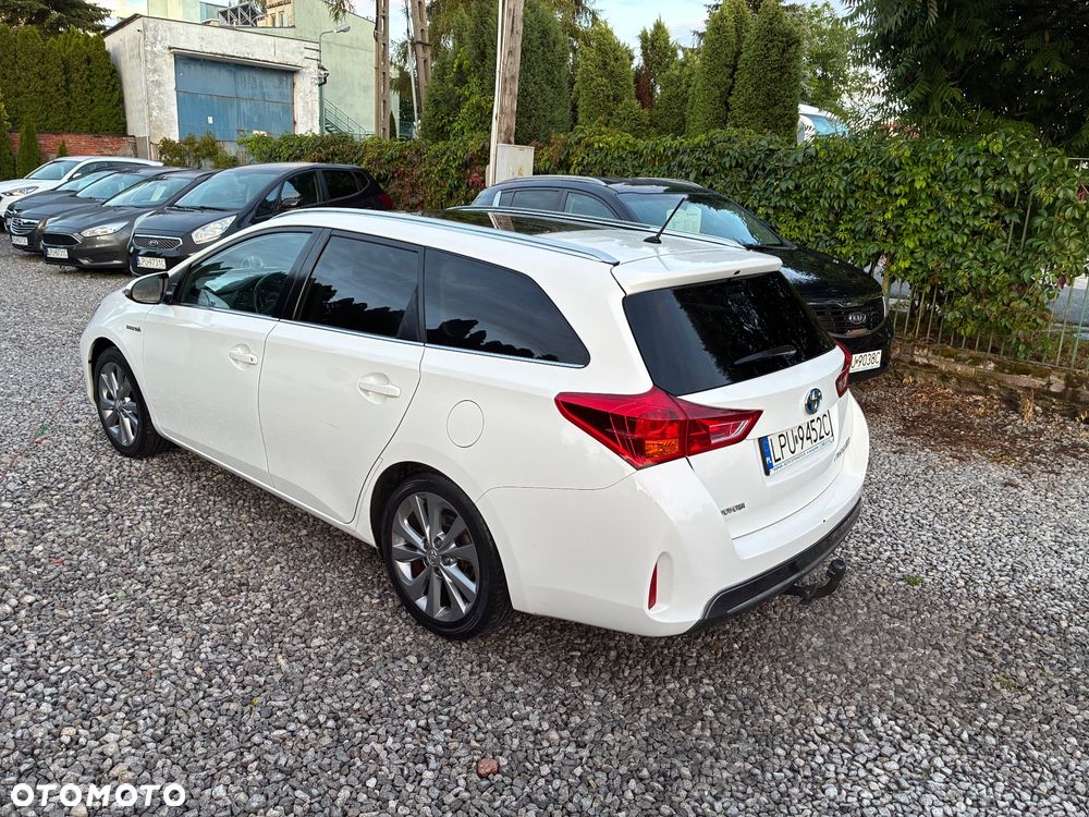 Toyota Auris - 5