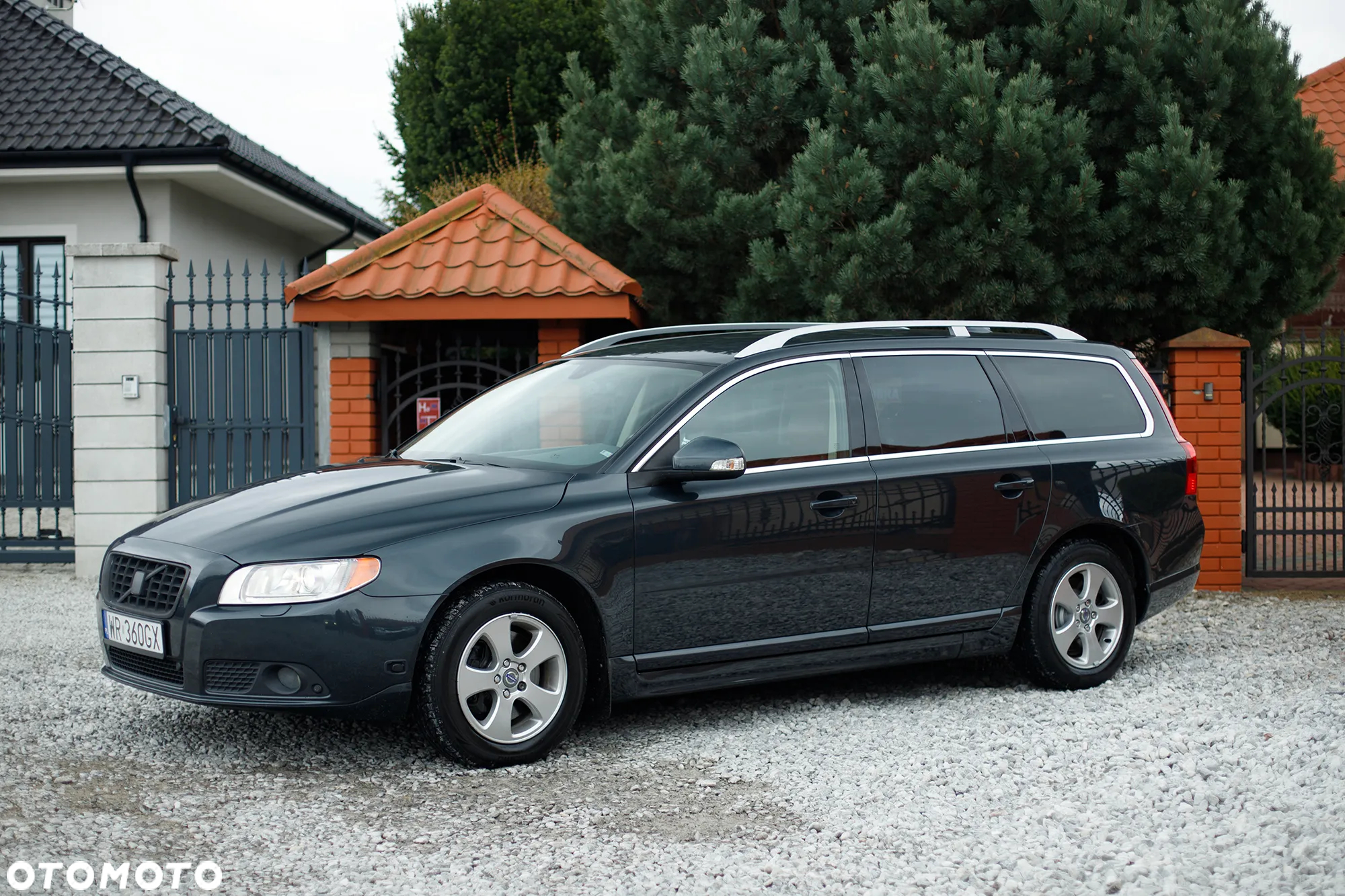 Volvo V70 2.5T Summum - 10