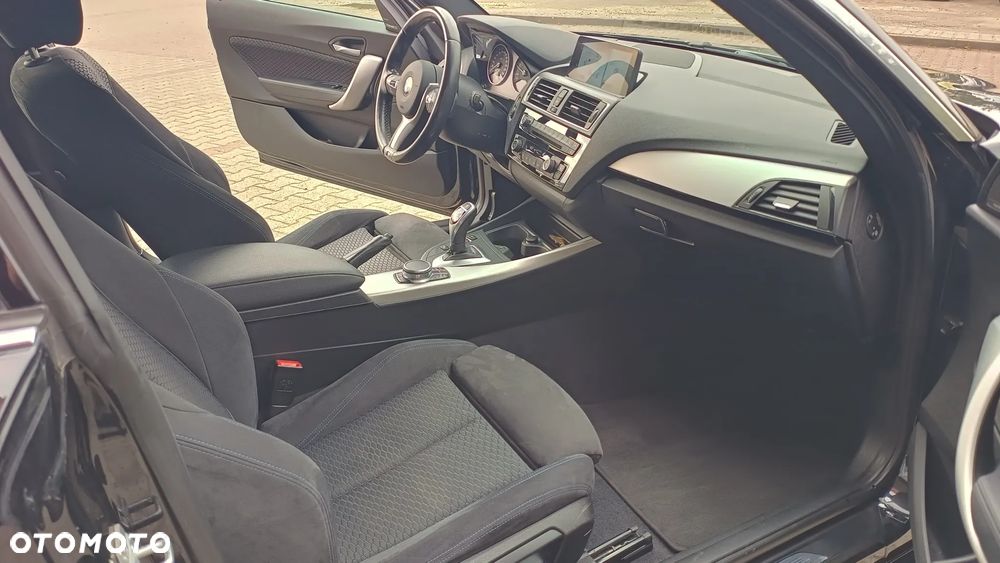 BMW Seria 2 225d M Sport - 26