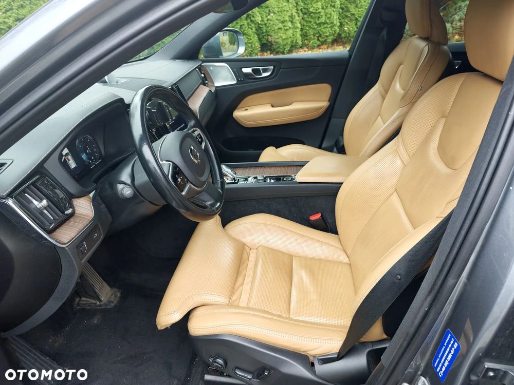 Volvo XC 60 - 12