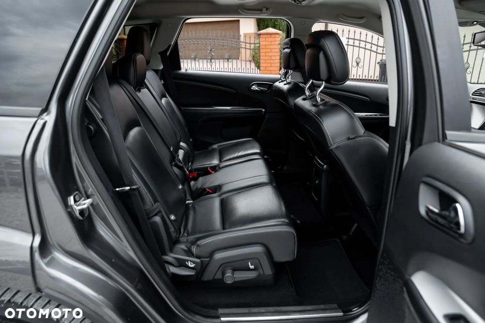 Fiat Freemont 2.0 Multijet 16V DPF Automatik Allrad Black Code - 22
